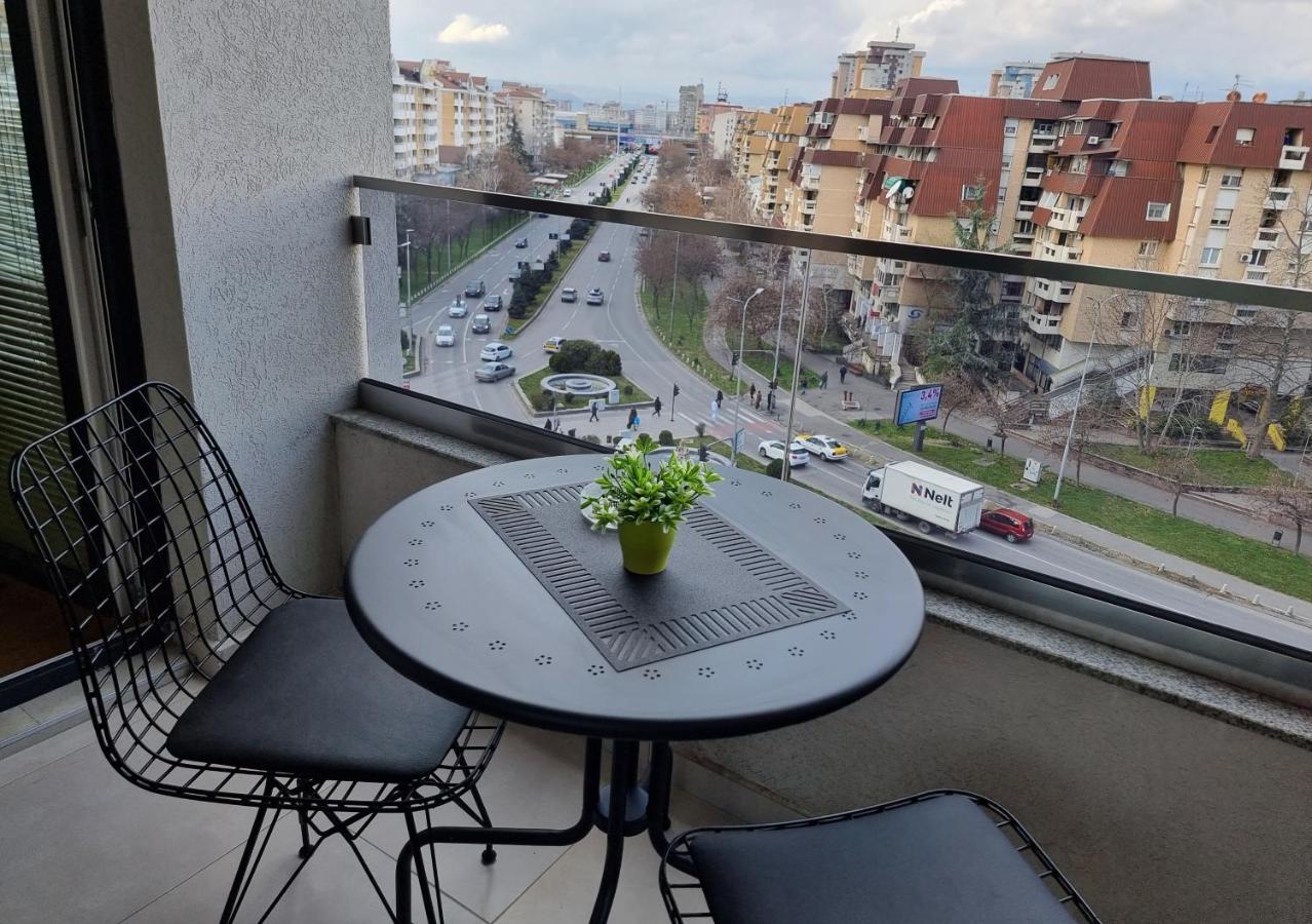 Modern & Trendy Apartment 스코페 외부 사진