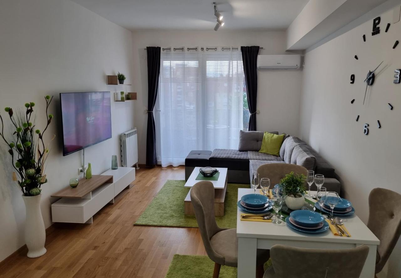 Modern & Trendy Apartment 스코페 외부 사진