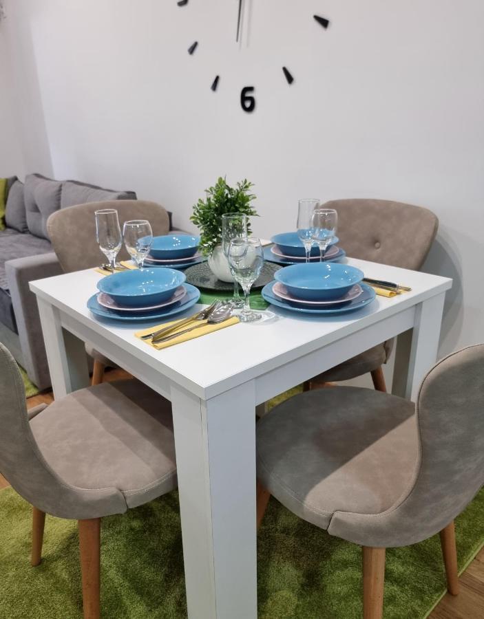 Modern & Trendy Apartment 스코페 외부 사진